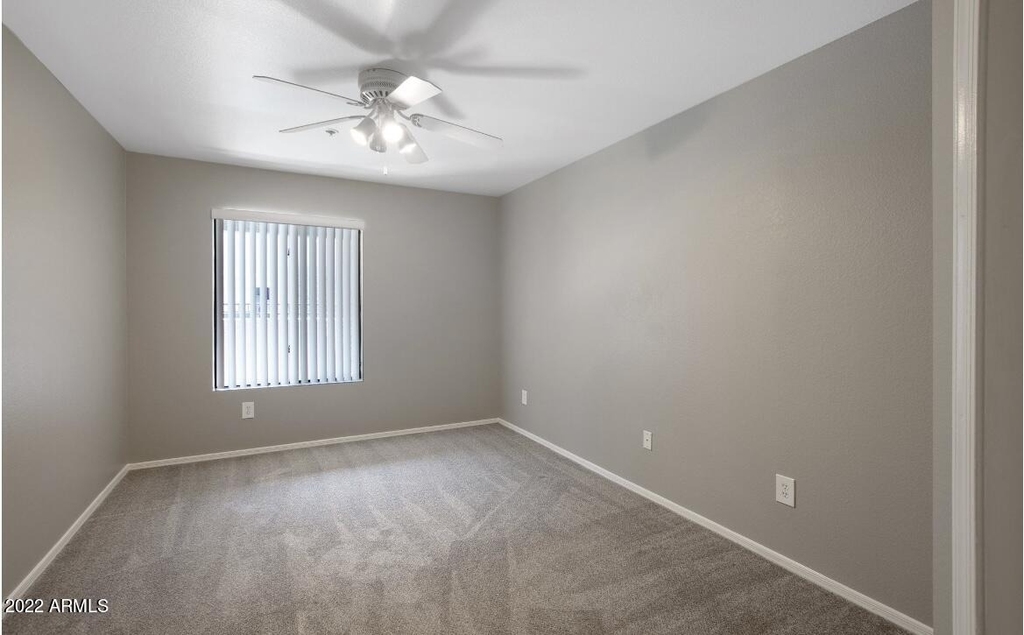 2025 E Campbell Avenue - Photo 7