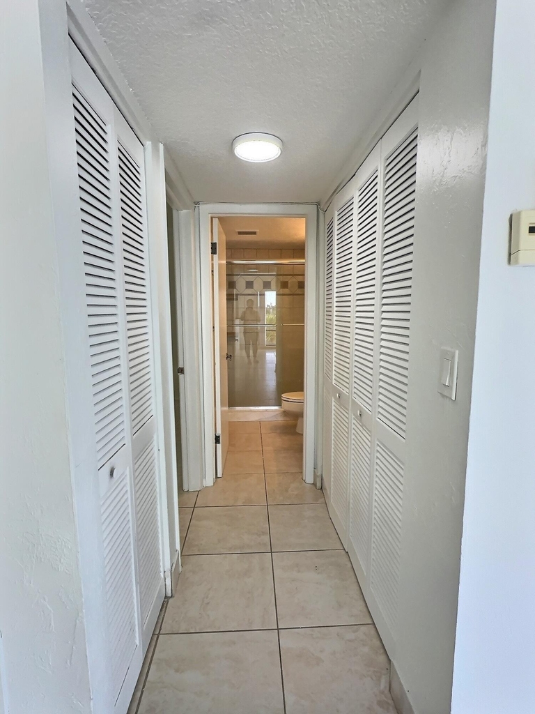 3050 Presidential Way - Photo 10