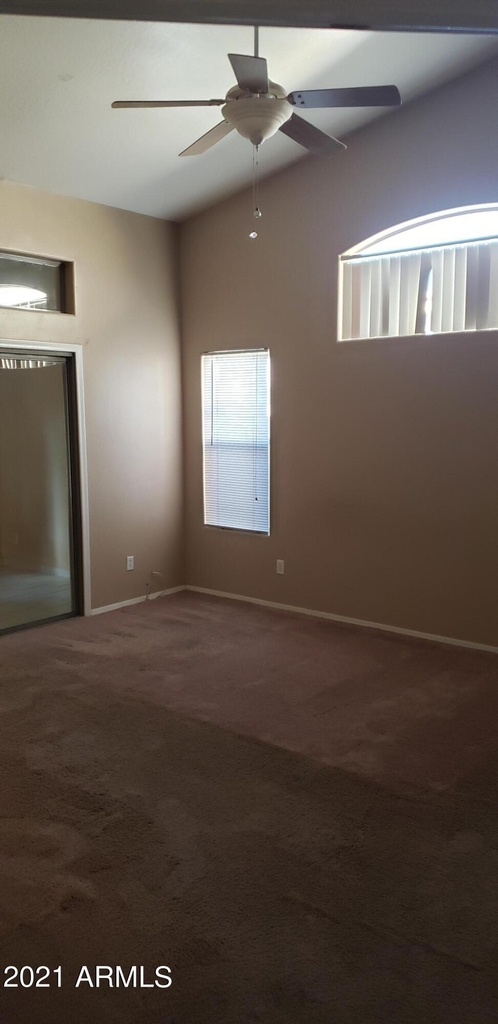 16402 N 39th Place - Photo 12
