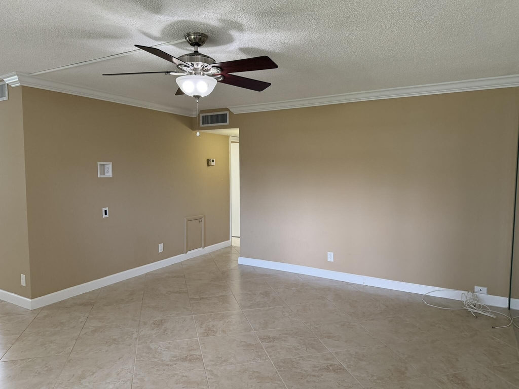 119 Burgundy C - Photo 5