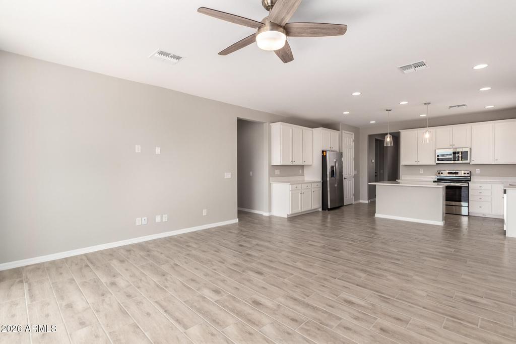 1275 E Jahns Drive - Photo 6