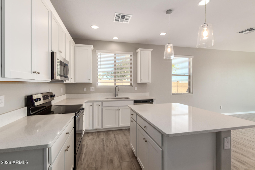 1275 E Jahns Drive - Photo 9