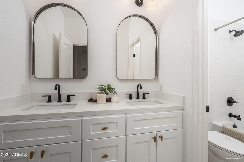 4707 E Robin Lane - Photo 10