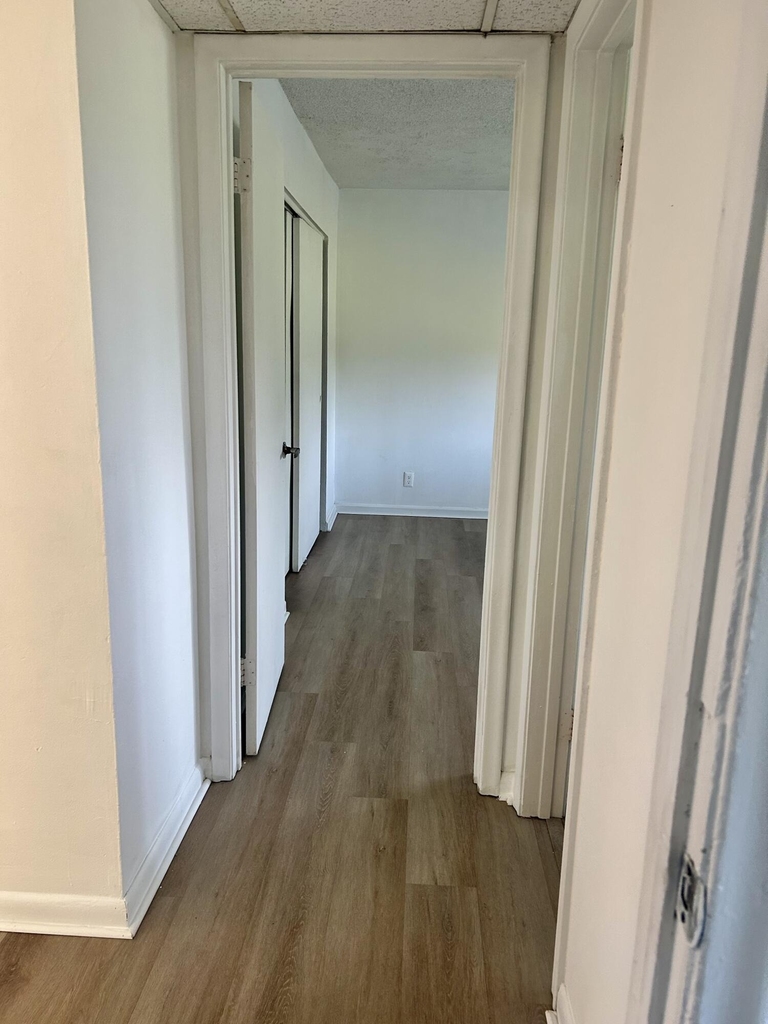 11606 Royal Palm Boulevard - Photo 13