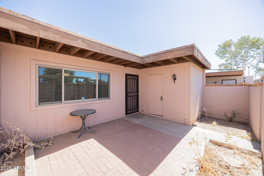 6008 W Augusta Avenue - Photo 4