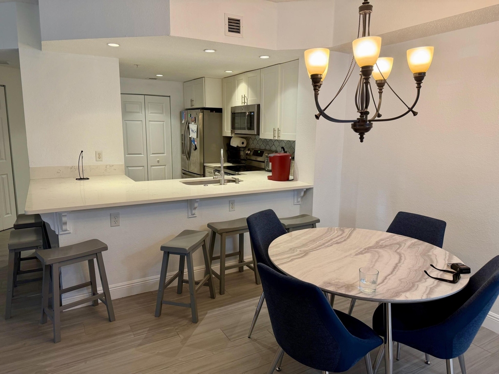 3018 Alcazar Place - Photo 4