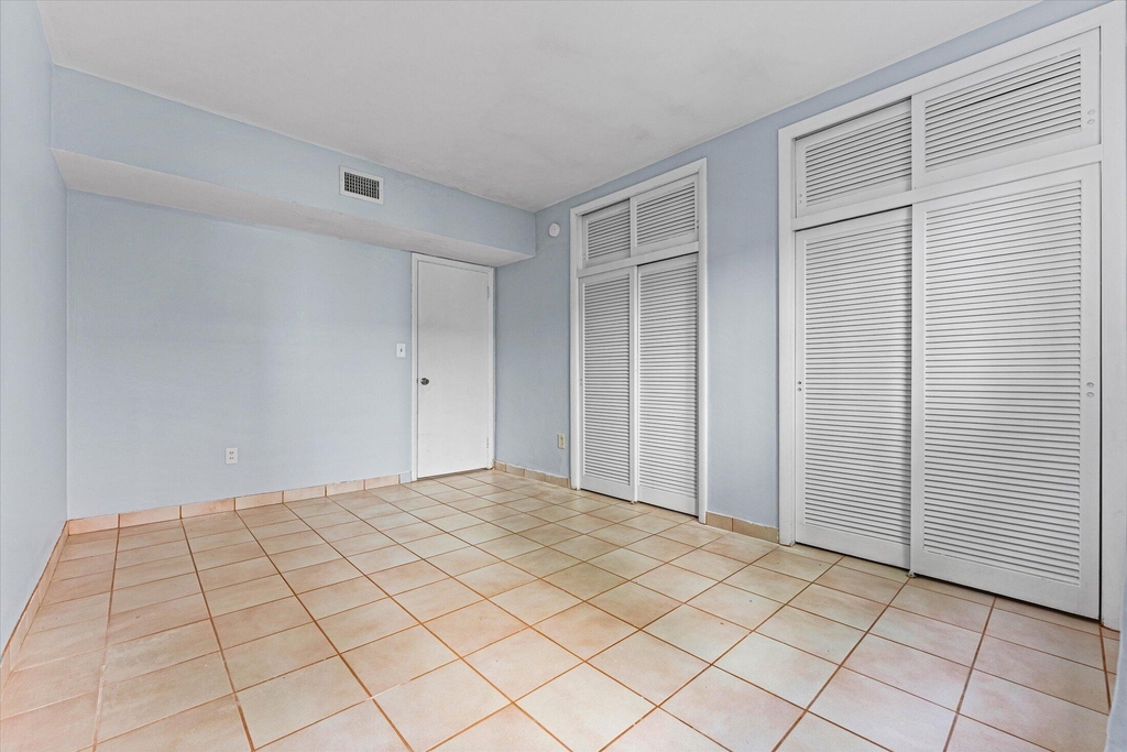 1145 101 St - Photo 15