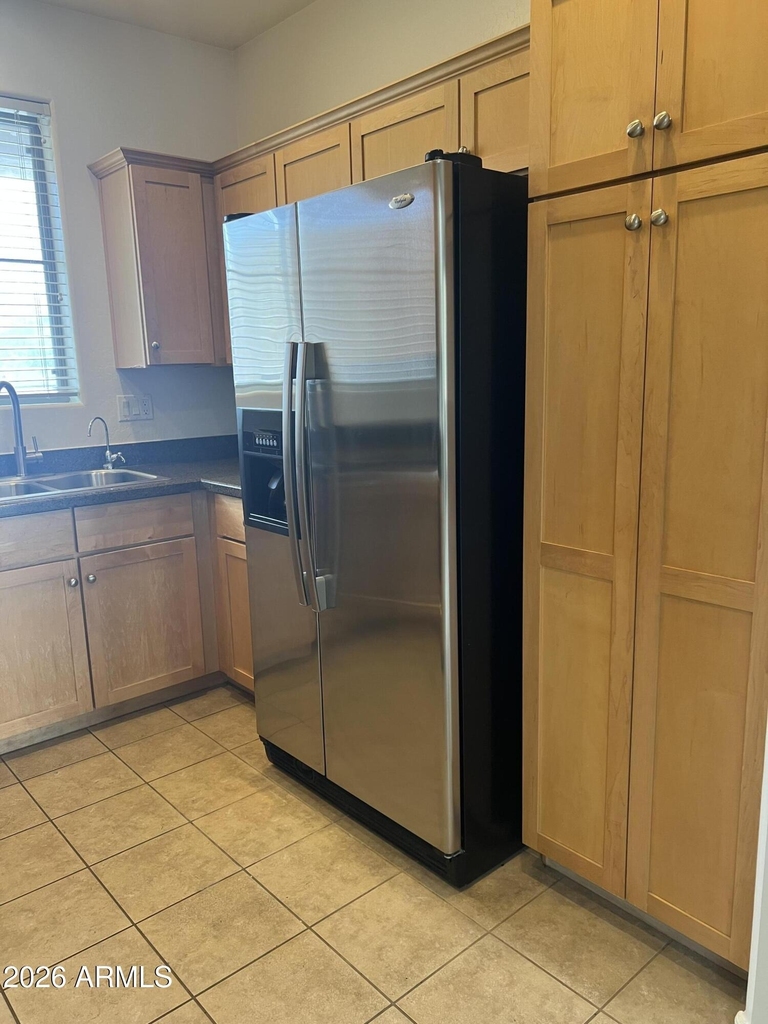 18167 N Arbor Drive - Photo 5