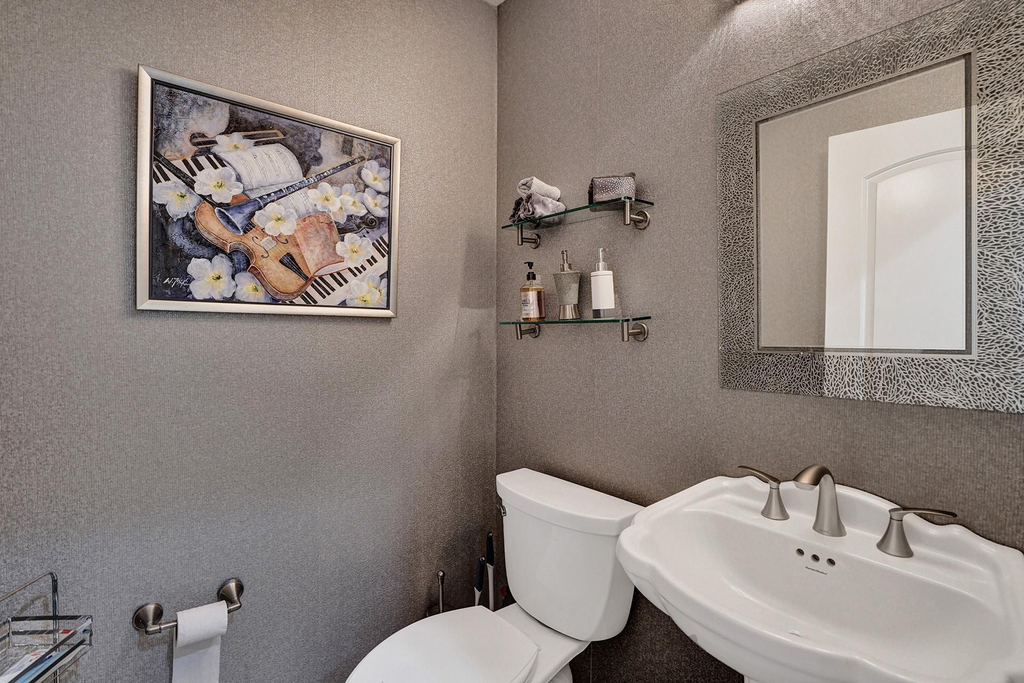 702 Saint Albans Drive - Photo 34