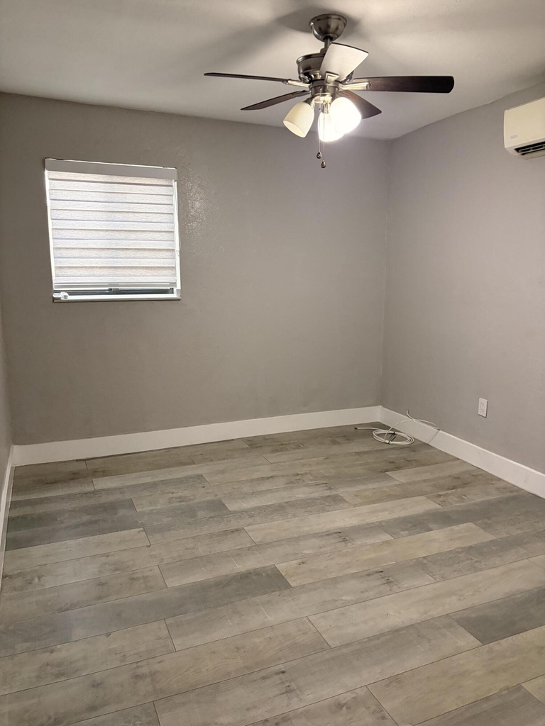 15700 Nw 39th Place - Photo 1