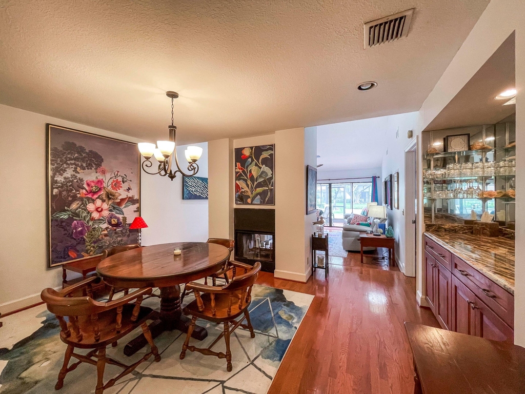 56 Edinburgh Drive - Photo 4