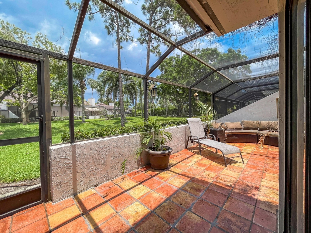 56 Edinburgh Drive - Photo 19
