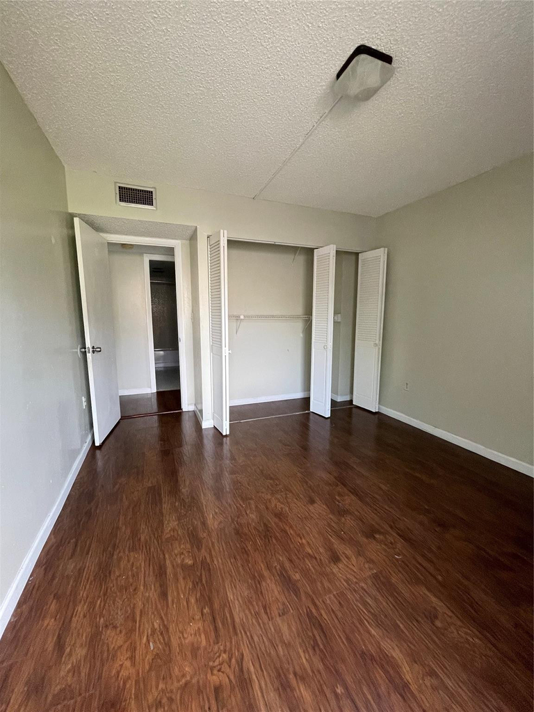 4158 Inverrary Drive - Photo 13