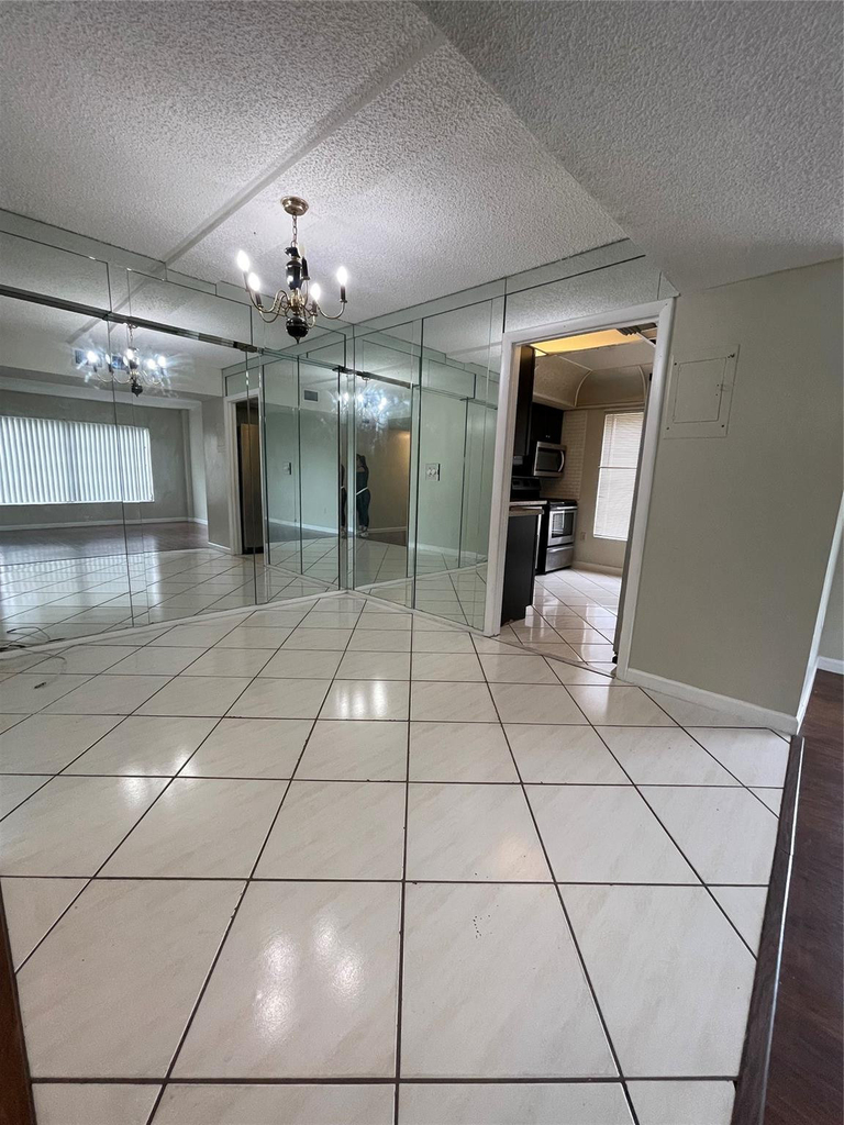 4158 Inverrary Drive - Photo 1