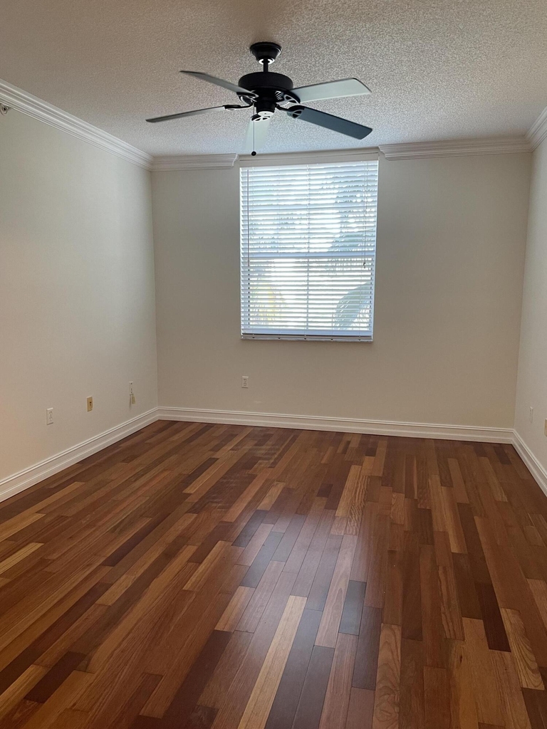 780 S Sapodilla Avenue - Photo 10
