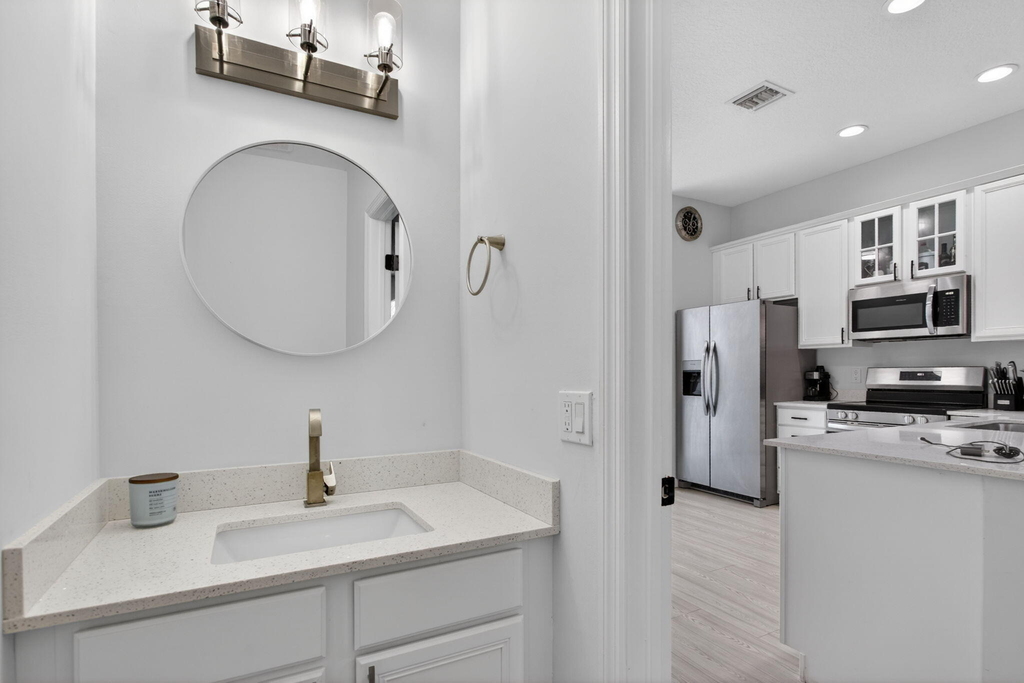 2457 Ne 14th Street - Photo 9