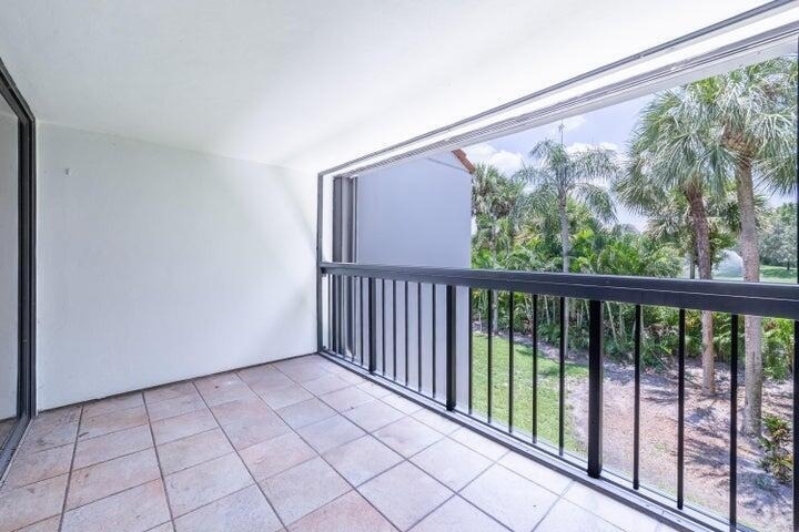 2517 Presidential Way - Photo 26