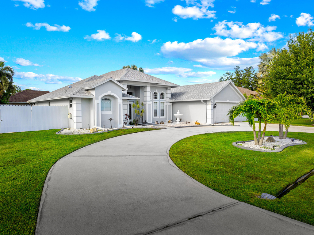 5918 Nw Hann Drive - Photo 4