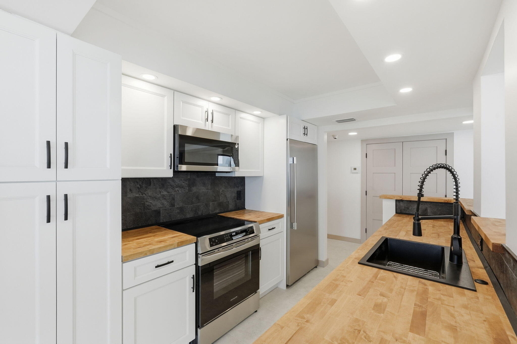 5460 N Ocean Drive - Photo 34