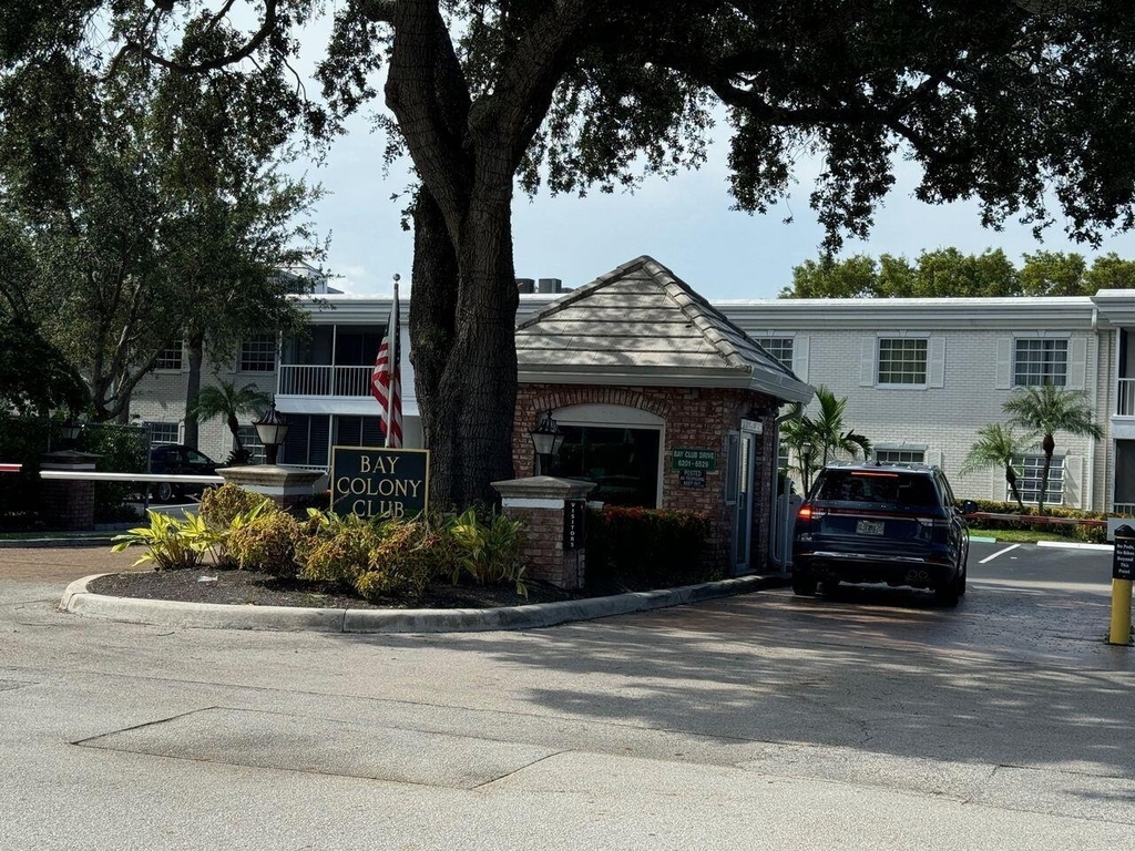 6219 Bay Club Drive - Photo 30