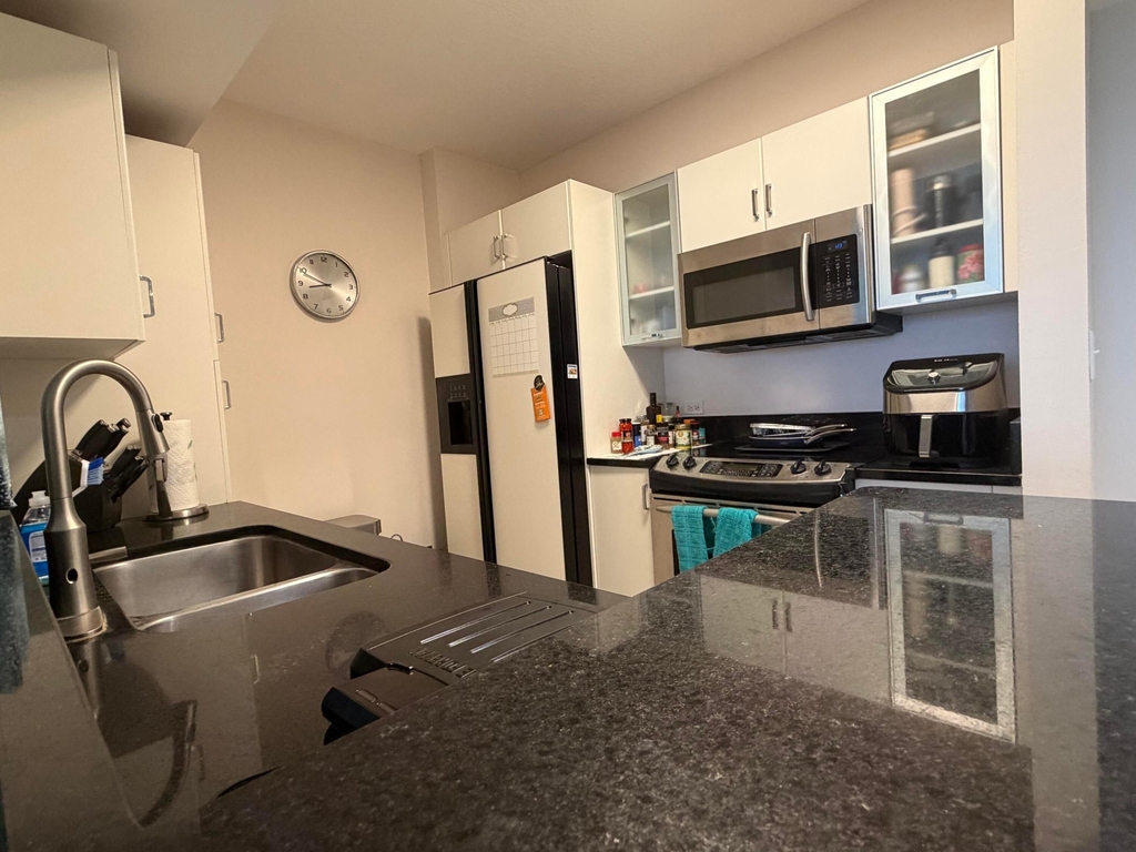 2775 Ne 187th Street - Photo 5