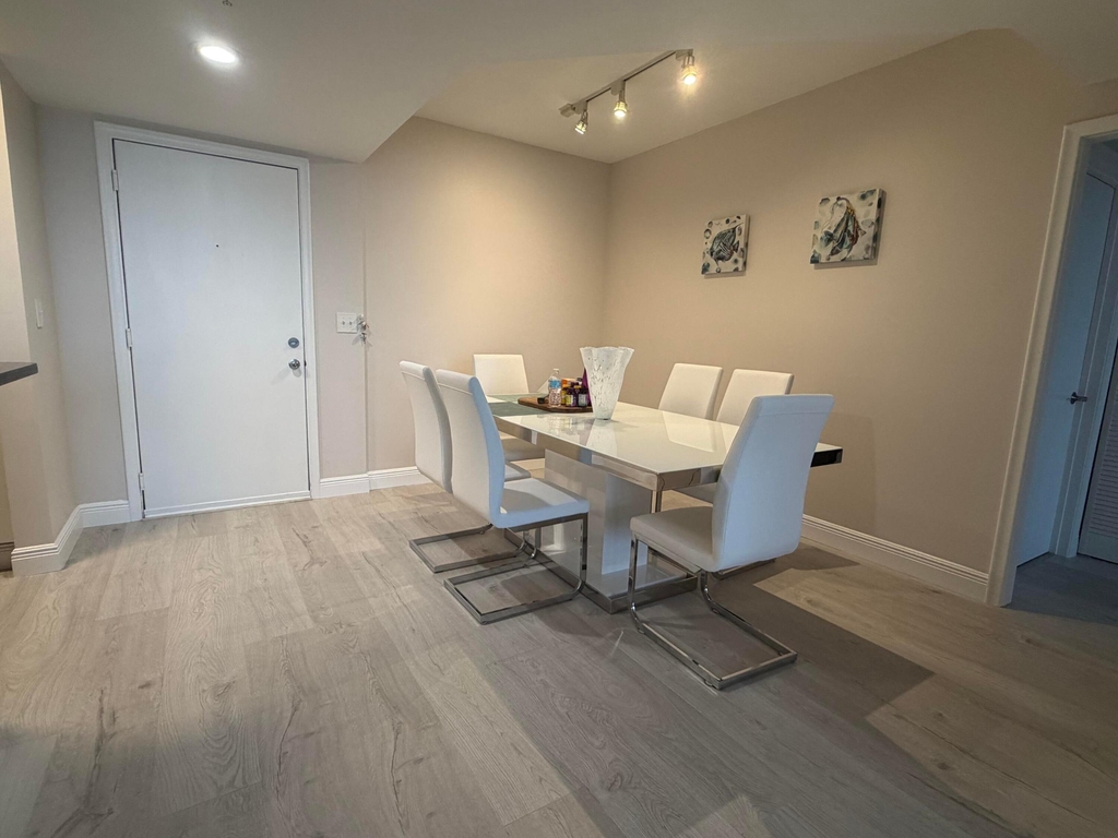 2775 Ne 187th Street - Photo 0