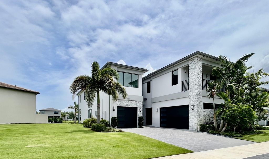 9322 Sunflower Mdw Road - Photo 0