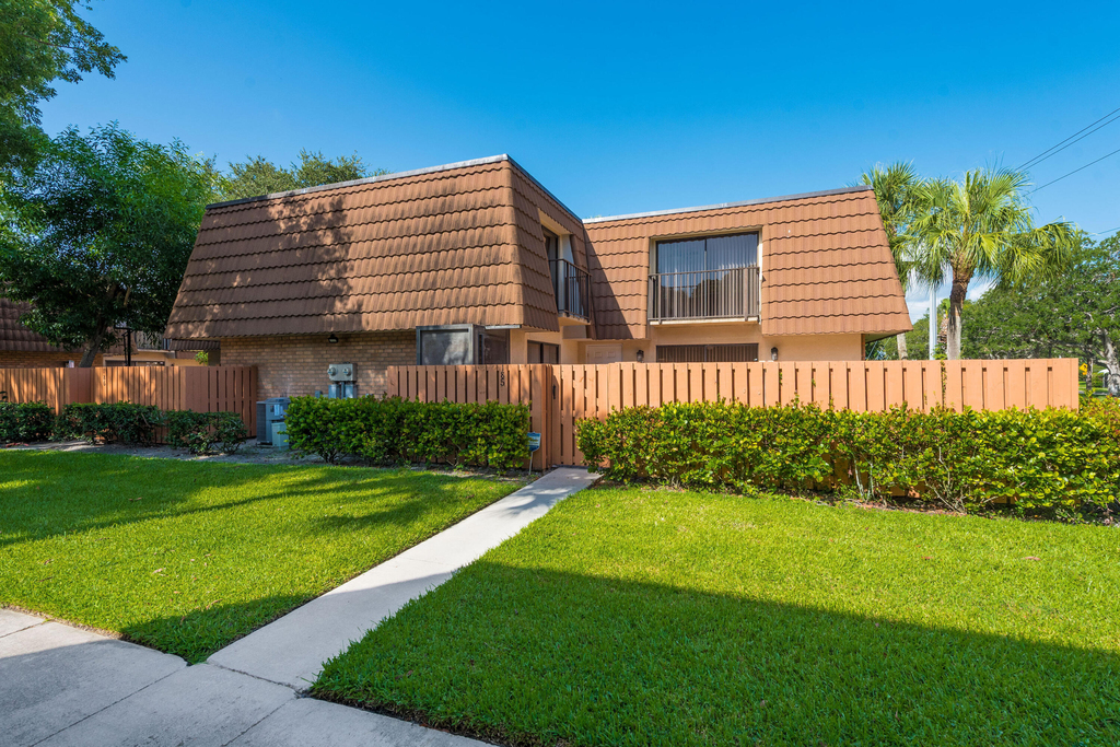 185 Charter Way - Photo 29
