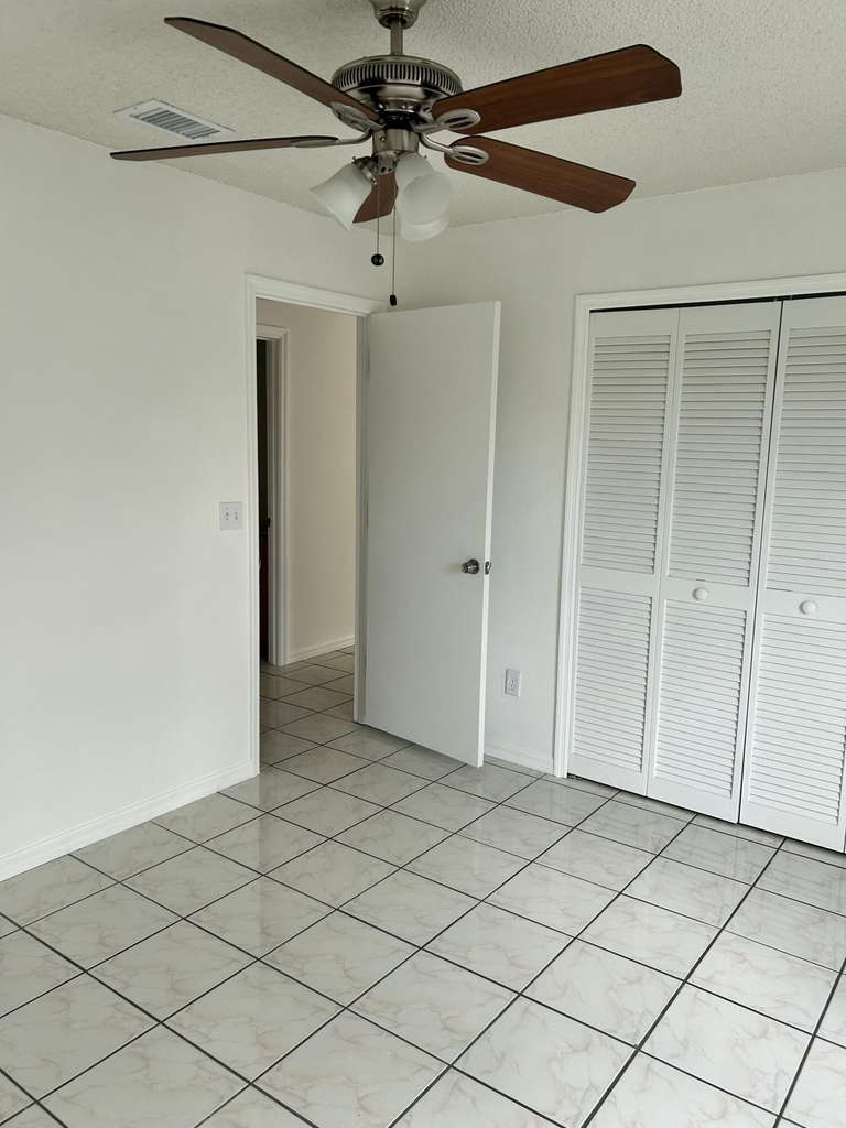 367 Sw Donna Terrace - Photo 10