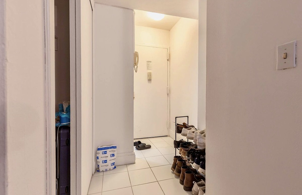 150 East 39th Street - Photo 2