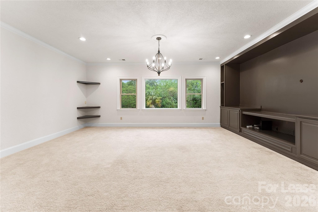 7307 Roseland Avenue - Photo 26