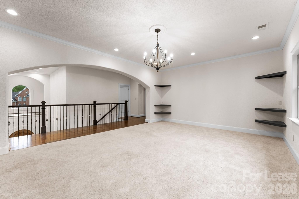 7307 Roseland Avenue - Photo 24