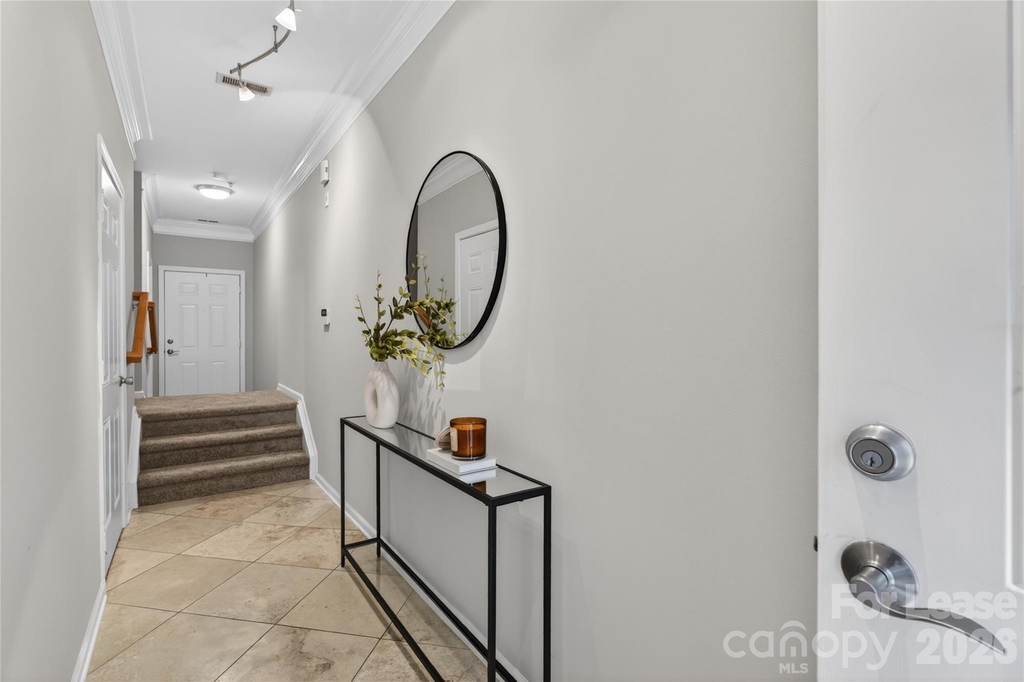 1508 Walnut View Drive - Photo 2