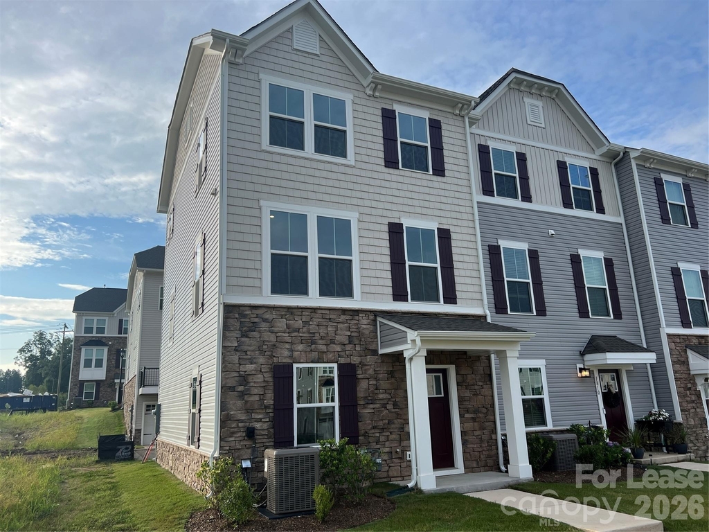 1814 Aspire Street - Photo 0