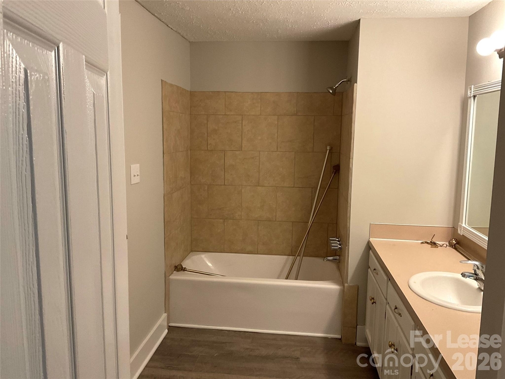 6950 Ingleside Drive - Photo 8