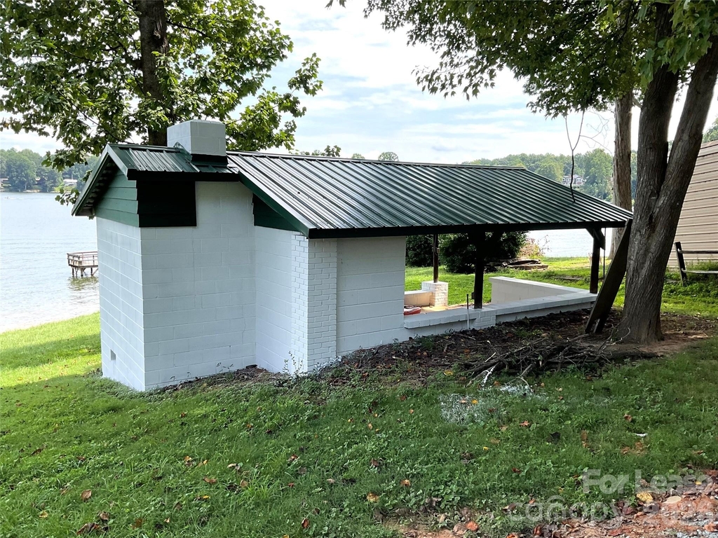 6950 Ingleside Drive - Photo 11