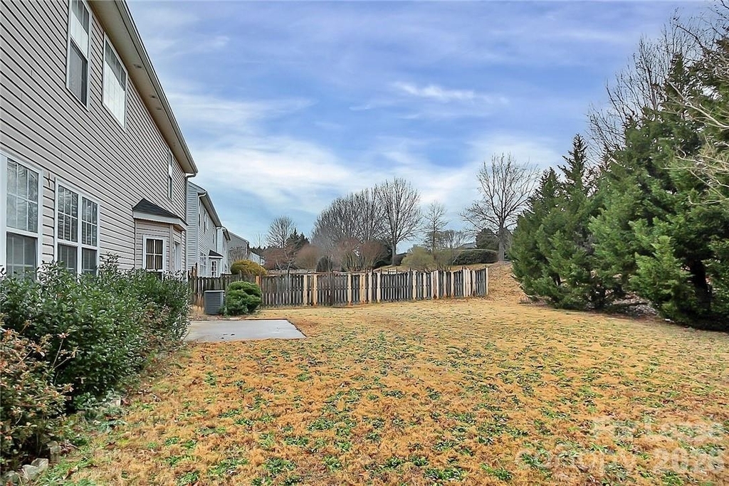 10938 Sedgemoor Lane - Photo 3