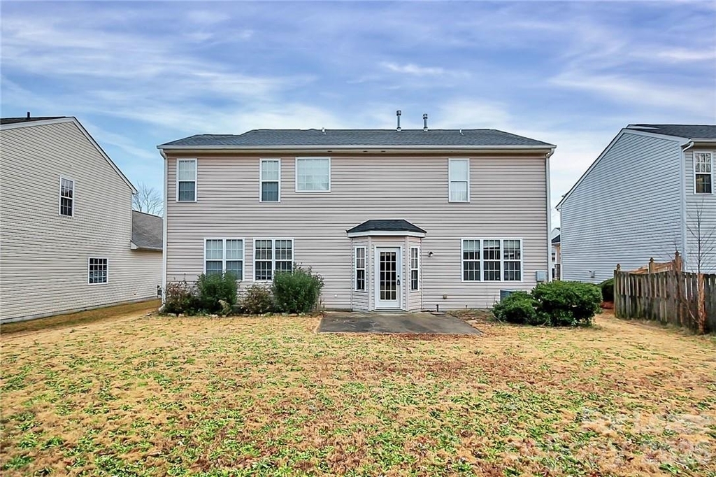 10938 Sedgemoor Lane - Photo 2