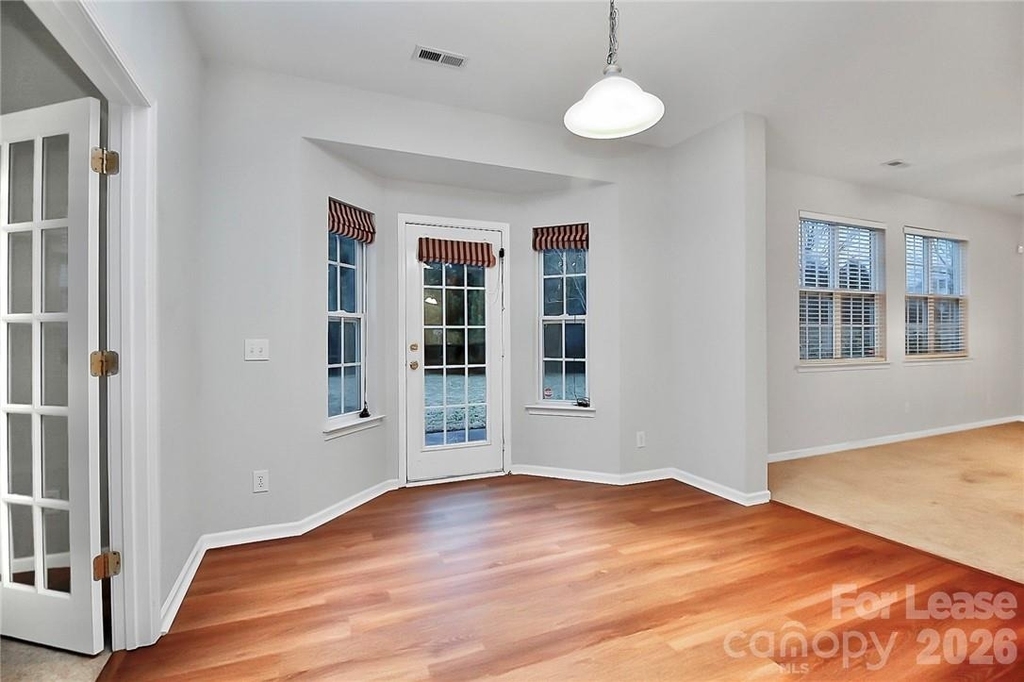10938 Sedgemoor Lane - Photo 15