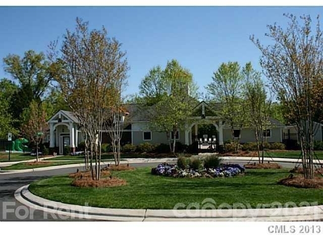 10938 Sedgemoor Lane - Photo 38