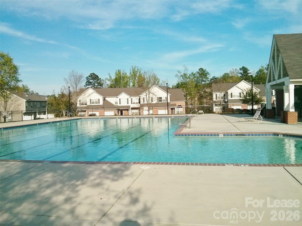 2910 Bridgeville Lane - Photo 11