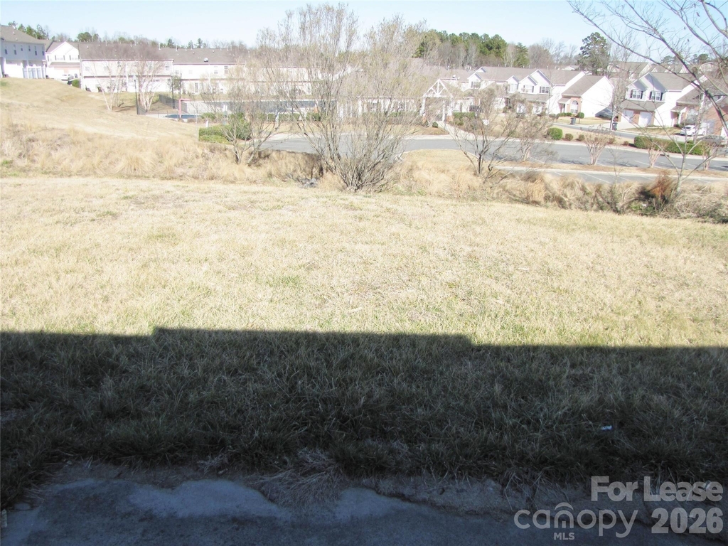 2910 Bridgeville Lane - Photo 10