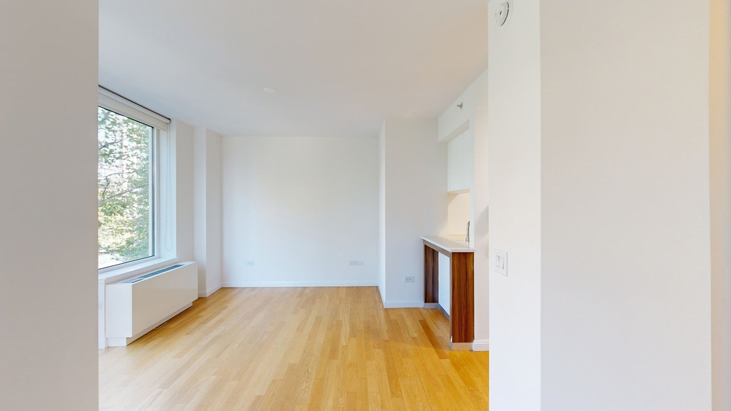 808 Columbus Ave - Photo 2