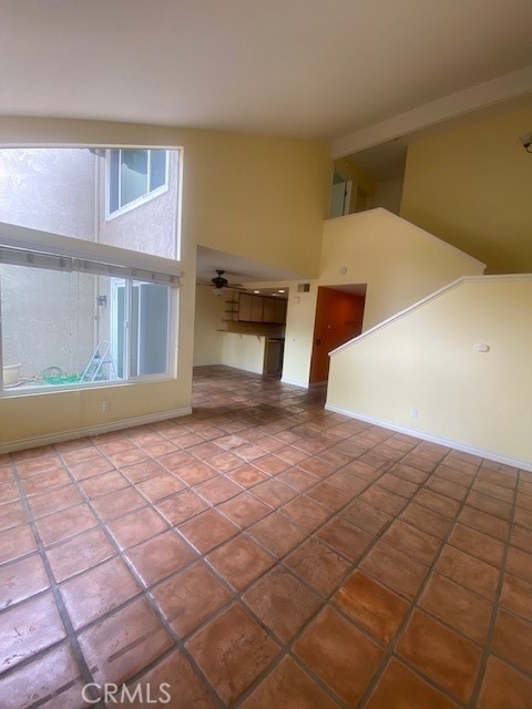 156 Stanford Court - Photo 4