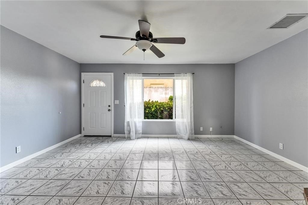 5372 Clairemont Mesa Blvd - Photo 5