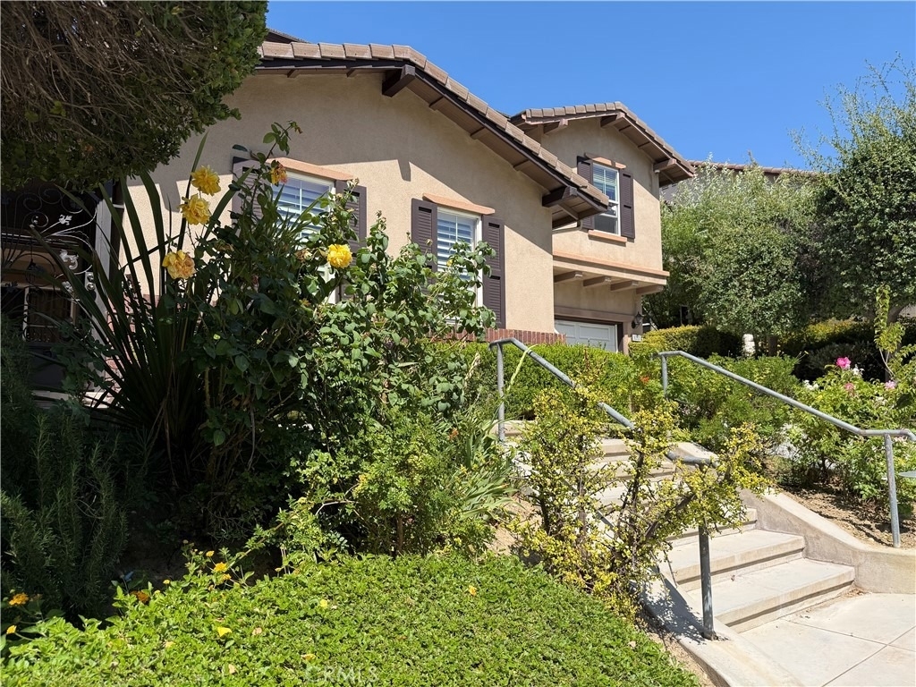 16333 Fox Hollow - Photo 2