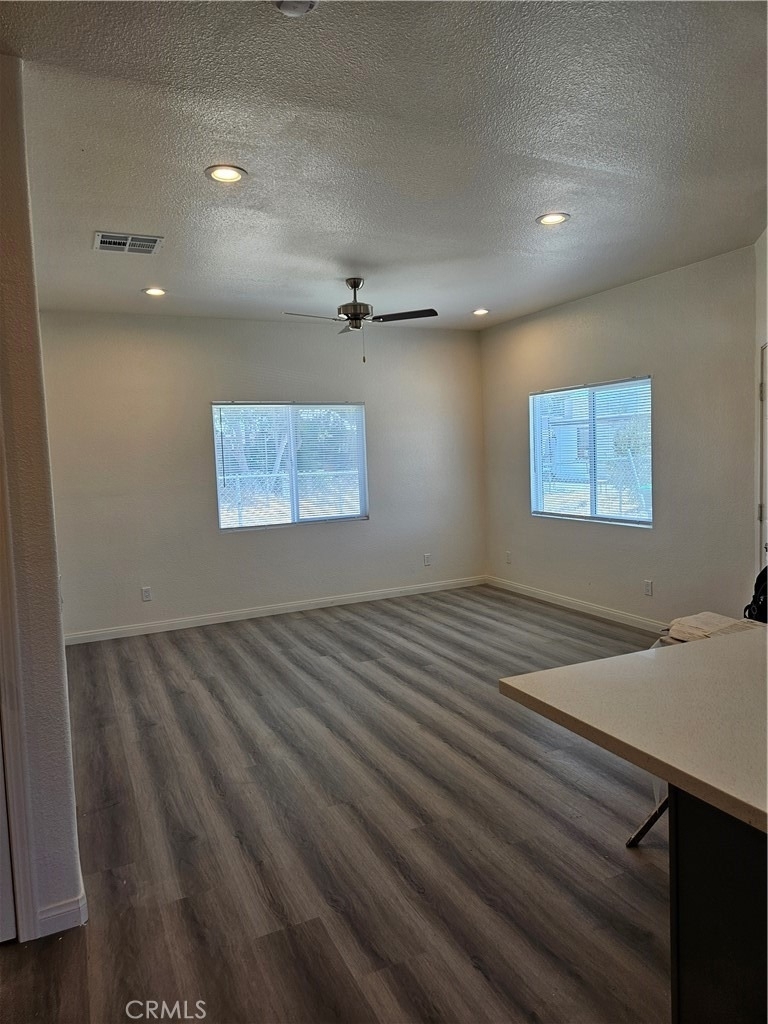 710 E. Whittier Ave - Photo 3