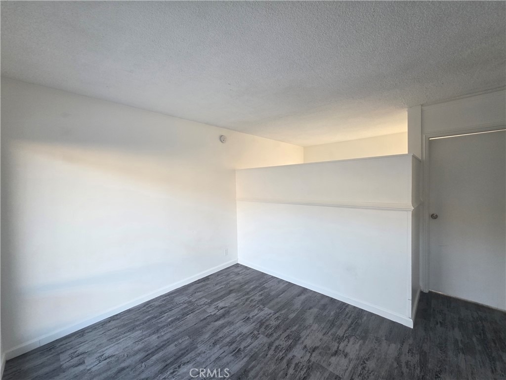 6018 Hazelhurst - Photo 1