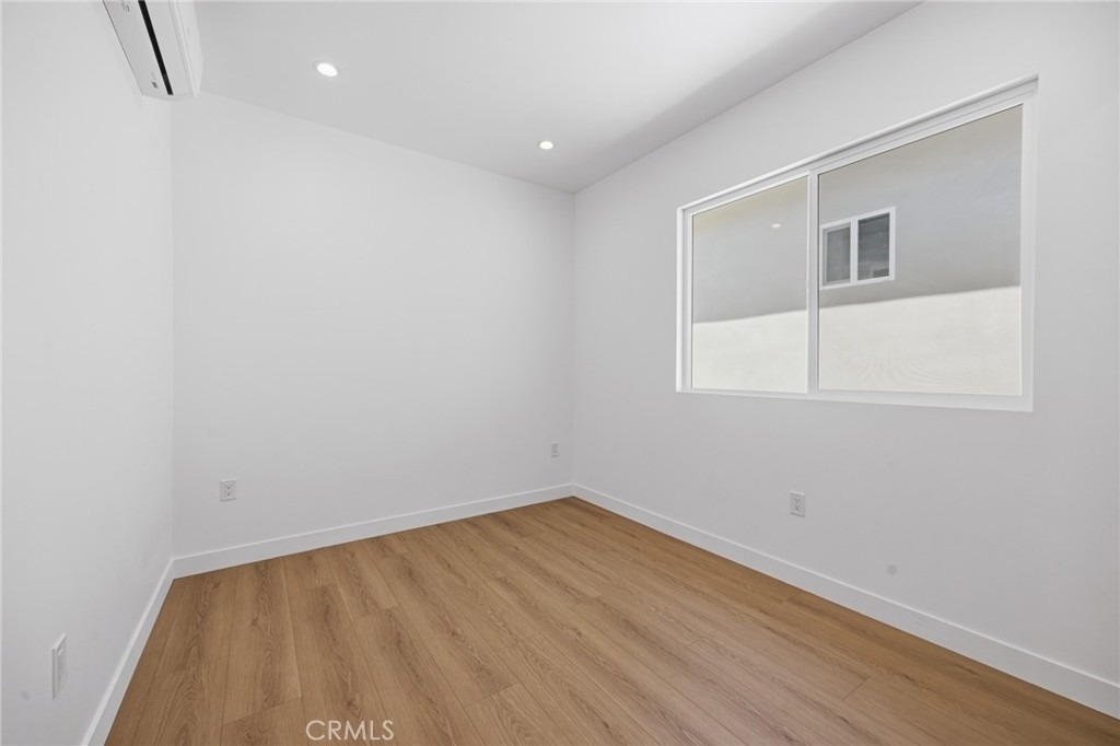 7647 1/2 Melvin Avenue - Photo 10