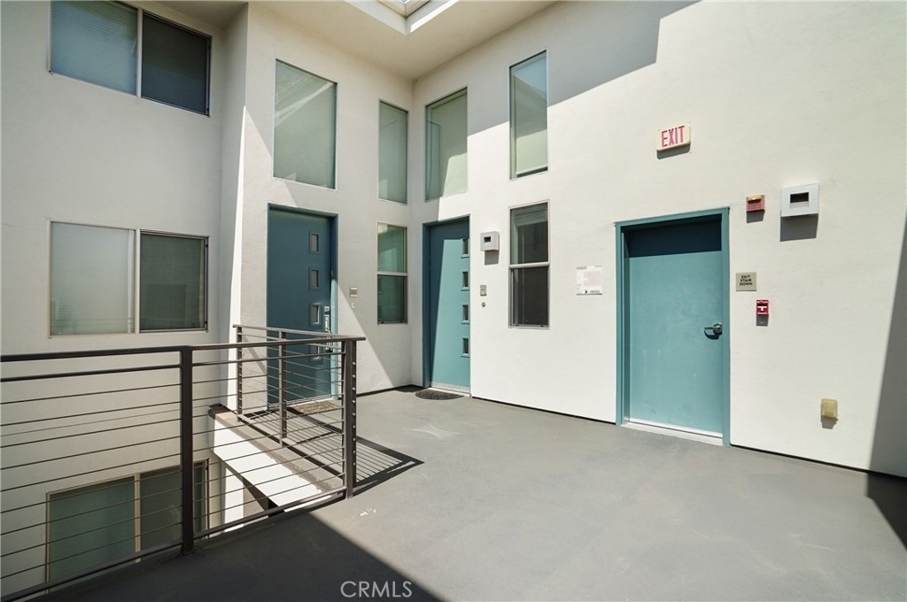 12837 Moorpark Street - Photo 20